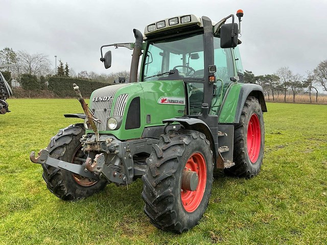 Fendt 409 vierwielaangedreven landbouwtractor - afbeelding 1 van  24