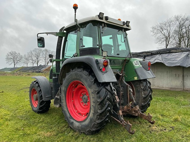 Fendt 409 vierwielaangedreven landbouwtractor - afbeelding 16 van  24