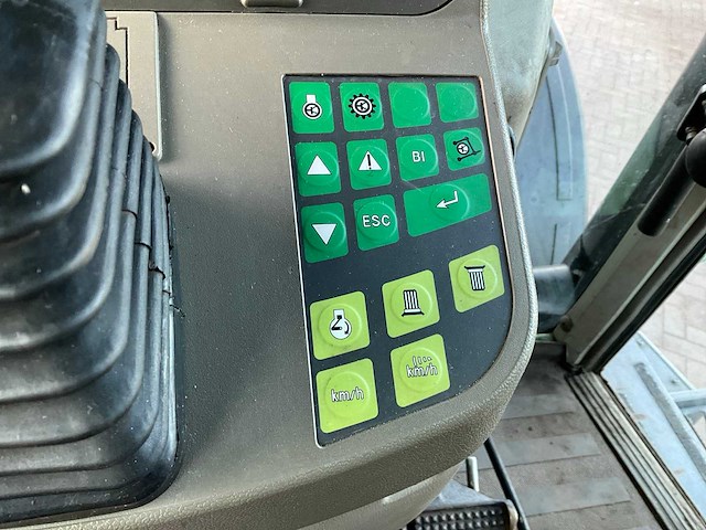 Fendt 410 met stortbunker en gps systeem (combinatie) - afbeelding 14 van  27