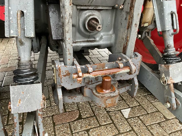 Fendt 412 vierwielaangedreven landbouwtractor - afbeelding 17 van  34