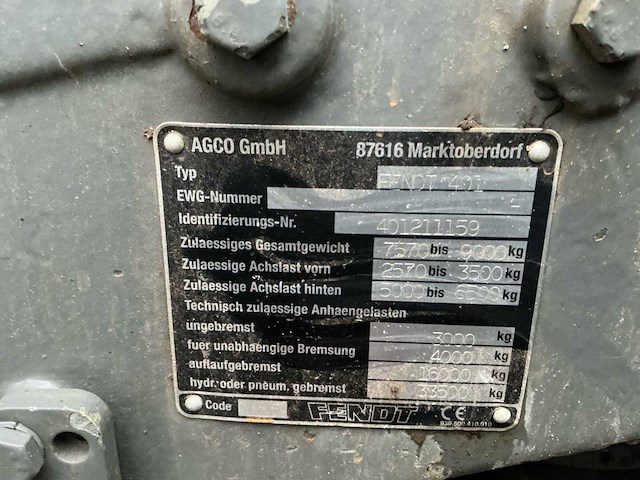 Fendt 412 vierwielaangedreven landbouwtractor - afbeelding 28 van  34