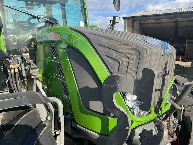 Fendt 514 power vierwielaangedreven landbouwtractor - afbeelding 2 van  31