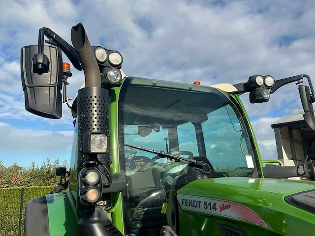 Fendt 514 power vierwielaangedreven landbouwtractor - afbeelding 3 van  31