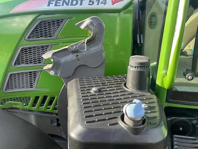 Fendt 514 power vierwielaangedreven landbouwtractor - afbeelding 16 van  31