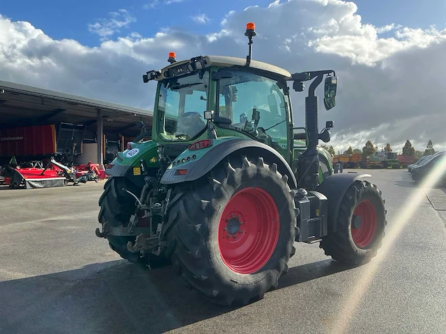 Fendt 514 power vierwielaangedreven landbouwtractor - afbeelding 23 van  31