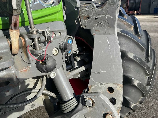 Fendt 514 power vierwielaangedreven landbouwtractor - afbeelding 29 van  31