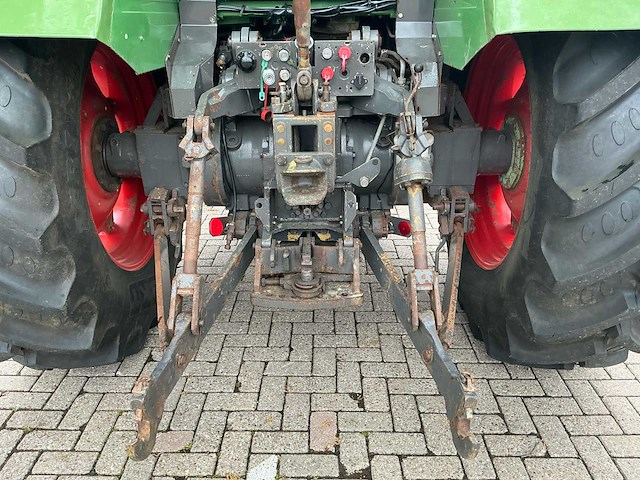 Fendt 611 lsa vierwielaangedreven landbouwtractor - afbeelding 21 van  41