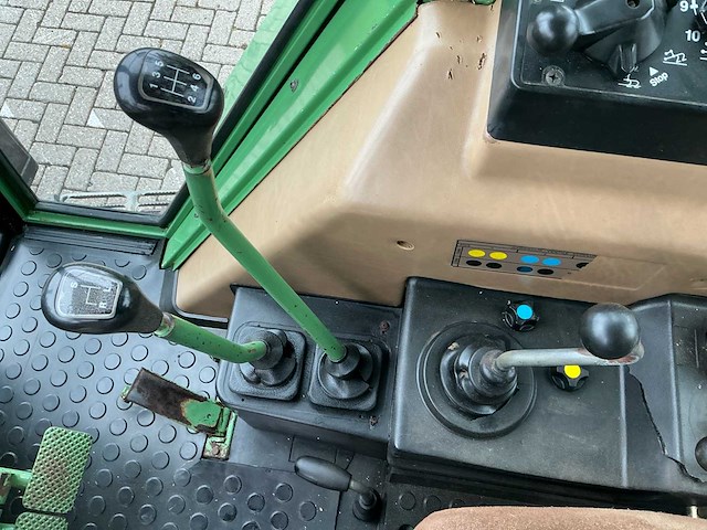 Fendt 611 lsa vierwielaangedreven landbouwtractor - afbeelding 33 van  41