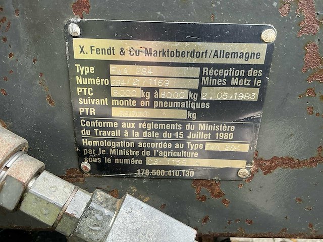 Fendt 611 lsa vierwielaangedreven landbouwtractor - afbeelding 40 van  41