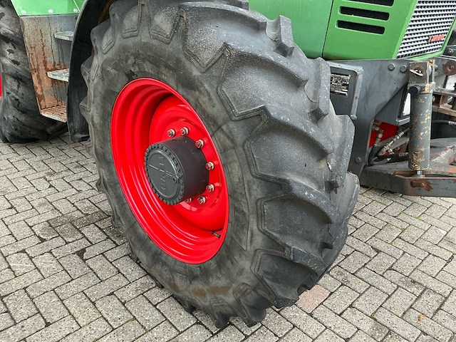 Fendt 612 lsa vierwielaangedreven landbouwtractor - afbeelding 8 van  41