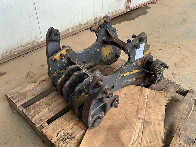 Fendt farmer 300 serie hefbok - afbeelding 1 van  9