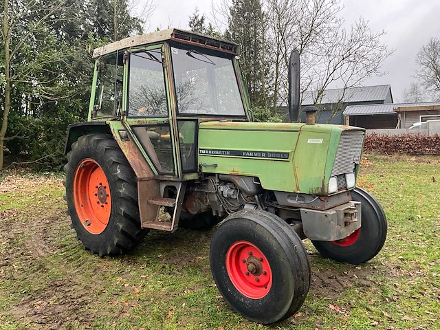 Fendt farmer 305 ls turbomatik tweewielaangedreven landbouwtractor - afbeelding 24 van  29