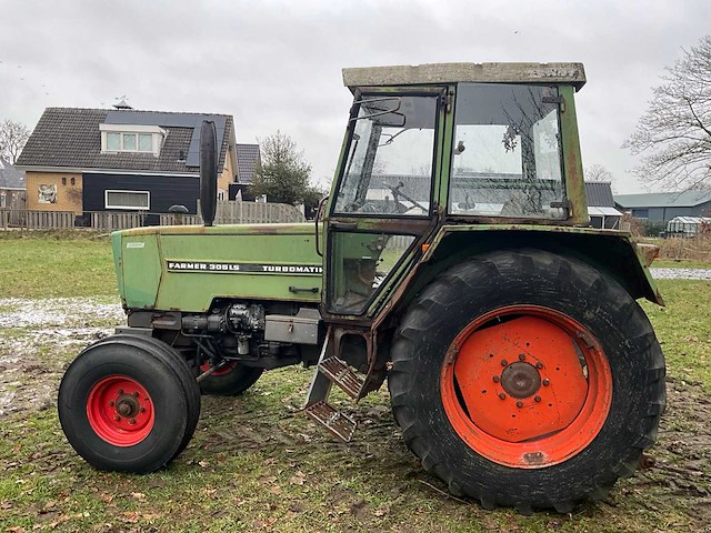 Fendt farmer 305 ls turbomatik tweewielaangedreven landbouwtractor - afbeelding 9 van  29