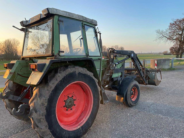 Fendt farmer 305ls turbomatik tweewielaangedreven landbouwtractor - afbeelding 6 van  23