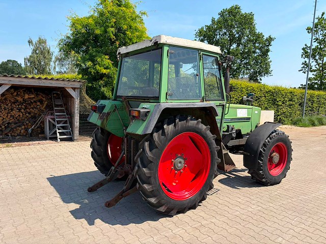 Fendt farmer 308 lsa vierwielaangedreven landbouwtractor - afbeelding 1 van  3