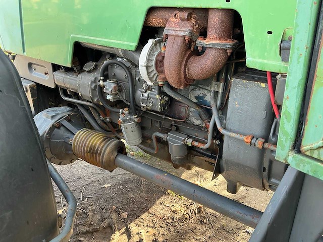 Fendt farmer 309 lsa turbomatik vierwielaangedreven landbouwtractor - afbeelding 9 van  31