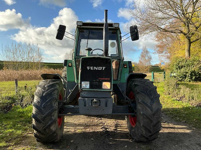 Fendt farmer 309 lsa turbomatik vierwielaangedreven landbouwtractor - afbeelding 29 van  31