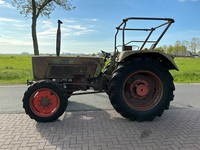 Fendt farmer 5s vierwielaangedreven landbouwtractor - afbeelding 15 van  27