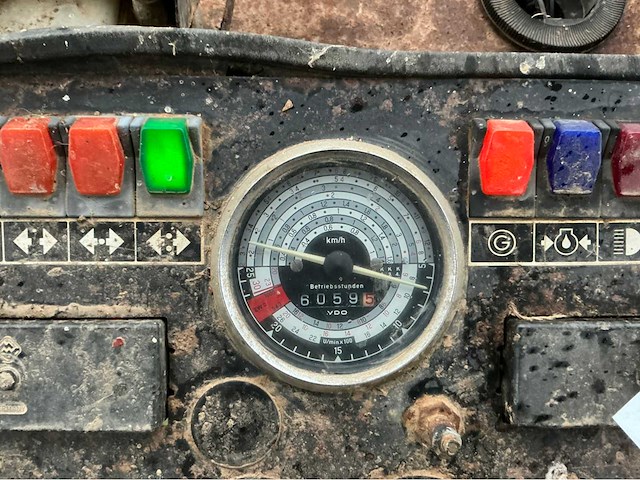 Fendt favorit 600 ls turbomatik 6 cilinder tractor - afbeelding 21 van  25