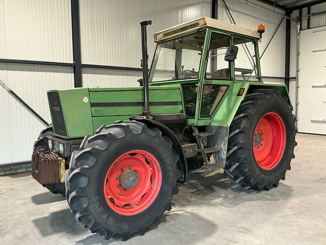 Fendt favorit 611ls 4wd landbouwtractor - afbeelding 3 van  34