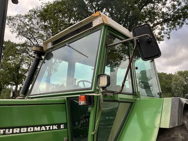 Fendt favorit 612 lsa turbomatik vierwielaangedreven landbouwtractor - afbeelding 6 van  34