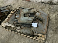 Fendt frontgewicht (9x) - afbeelding 1 van  2