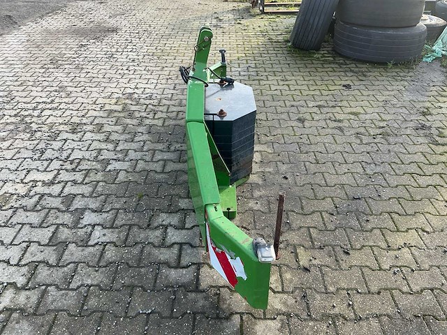 Fendt frontgewicht voorzetapparatuur - afbeelding 11 van  13