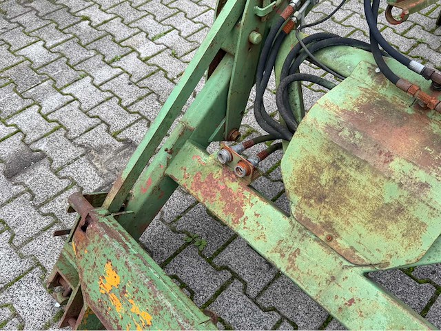 Fendt voorlader euro aansluiting - afbeelding 4 van  6