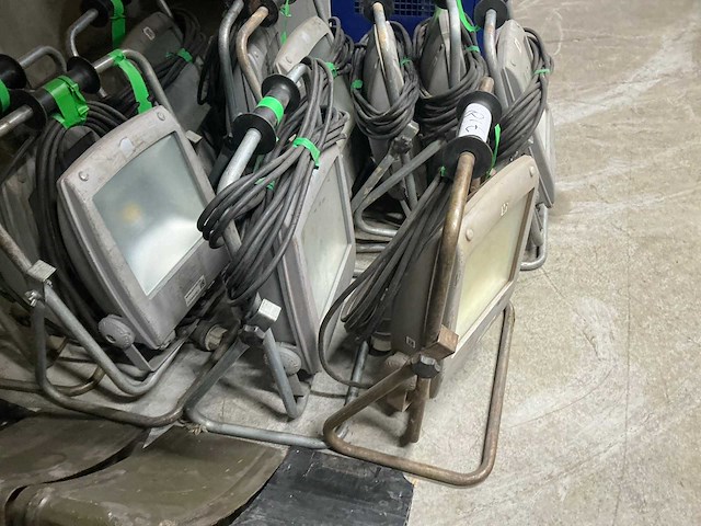 Fenon led werklamp 42 volt (10x) - afbeelding 3 van  5