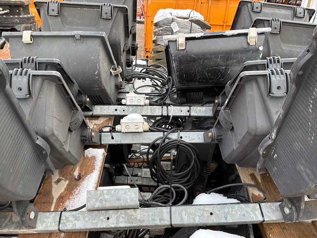 Fenon / vetec / marlanvil / euro / primaelux 400w 2x bouwlamp op steun (18x) - afbeelding 8 van  12