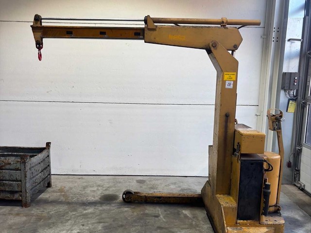 Fenwick wfgv elektrische zelfrijdende werkplaatskraan – 2.000 kg – 525 ah - afbeelding 2 van  13