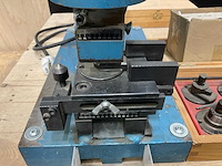 Fer ponsmachine t.b.v. sleutelgaten - afbeelding 4 van  10