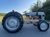 Ferguson 35 "goudbuik" oldtimer tractor - afbeelding 14 van  51