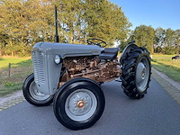 Ferguson 35 "goudbuik" oldtimer tractor - afbeelding 30 van  51