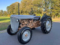 Ferguson 35 "goudbuik" oldtimer tractor - afbeelding 45 van  51