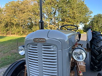Ferguson 35 "goudbuik" oldtimer tractor - afbeelding 20 van  53