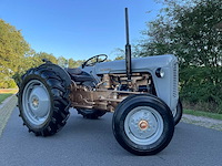 Ferguson 35 "goudbuik" oldtimer tractor - afbeelding 12 van  53