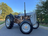 Ferguson 35 "goudbuik" oldtimer tractor - afbeelding 35 van  53