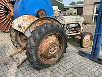 Ferguson oldtimer tractor - afbeelding 4 van  9