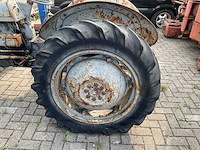 Ferguson oldtimer tractor - afbeelding 6 van  9