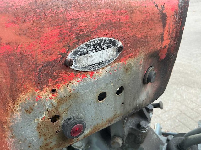 Ferguson tea-20 oldtimer tractor - afbeelding 9 van  17