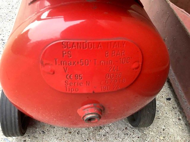 Ferm airmaster 2450 luchtcompressor - afbeelding 5 van  5