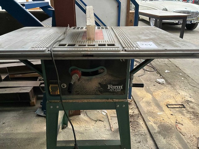 Ferm fzt-250e cirkelzaagmachine - afbeelding 2 van  5