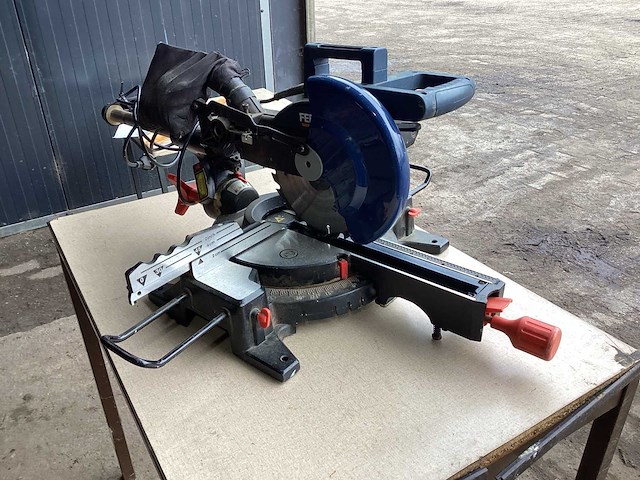 Ferm msm 1035 afkortcirkelzaagmachine - afbeelding 2 van  6