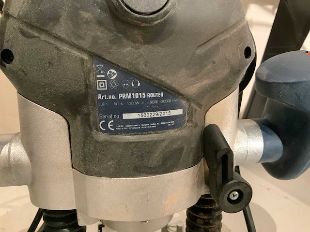 Ferm prm1015 router bovenfrees - afbeelding 2 van  2