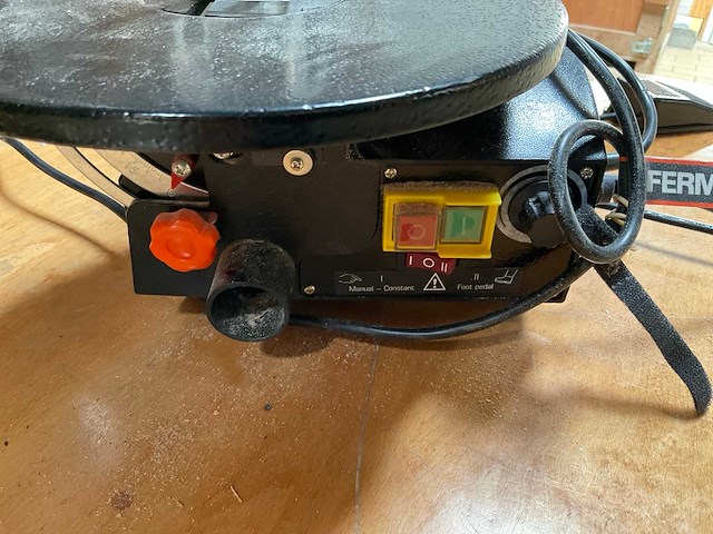 Ferm ssm1007 figuurzaagmachine met pedaal - afbeelding 6 van  6
