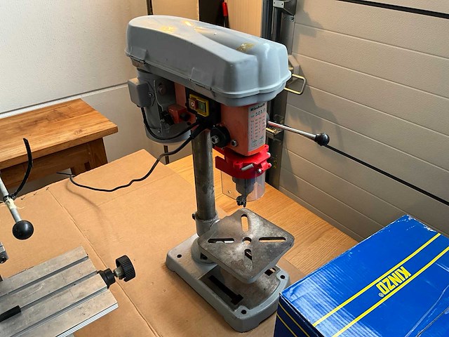 Ferm tafelboormachine - afbeelding 10 van  12