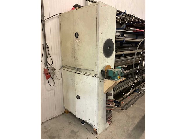 Ferm, würth slijpmachine, bouten, moeren & ringen in sorteerbakken en kasten - afbeelding 2 van  6