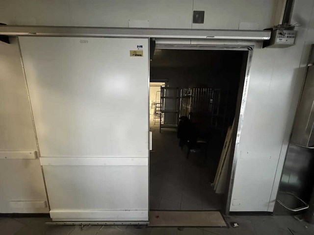 Fermob - elektronische schuifdeur - afbeelding 2 van  4