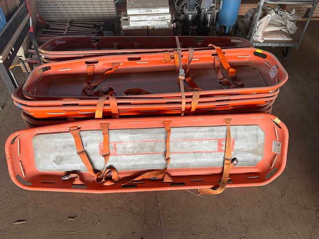 Ferno - type-71 - overige medische apparatuur (15x) - afbeelding 1 van  5